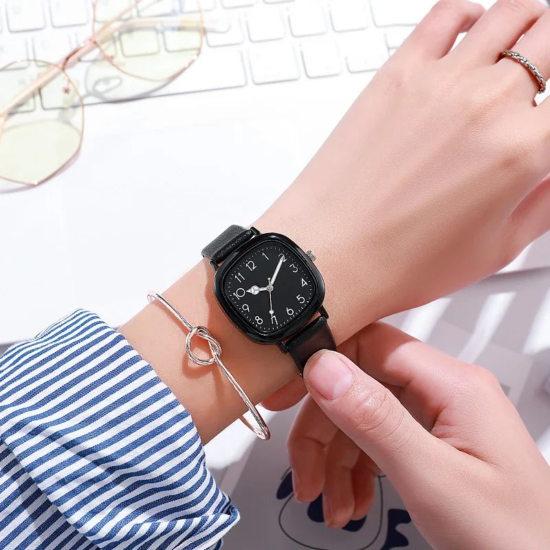 Fashion Brand Bear Women Quartz Watch 2024 Ladies Casual Silicone Jelly Watches Clock Girl Gift Zegarek Damski Mary's For You